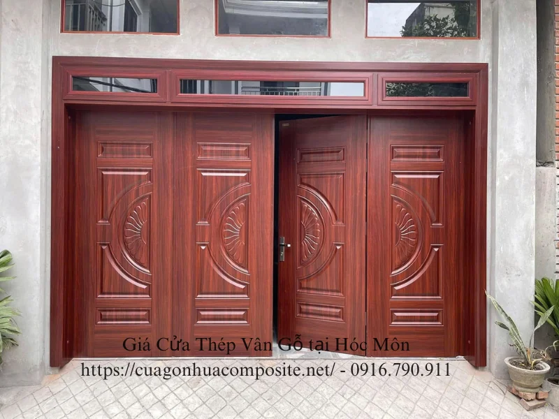 Giá cửa thép vân gỗ tại Hóc Môn