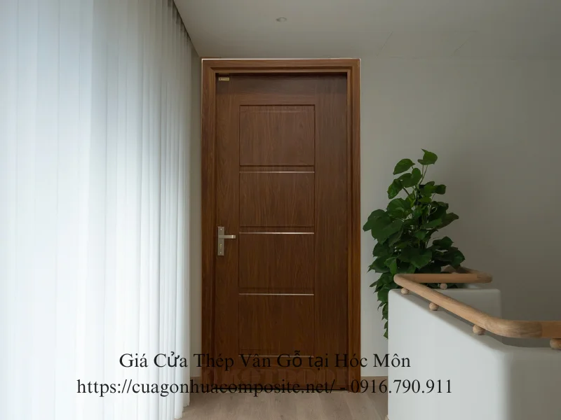 Giá cửa thép vân gỗ tại Hóc Môn