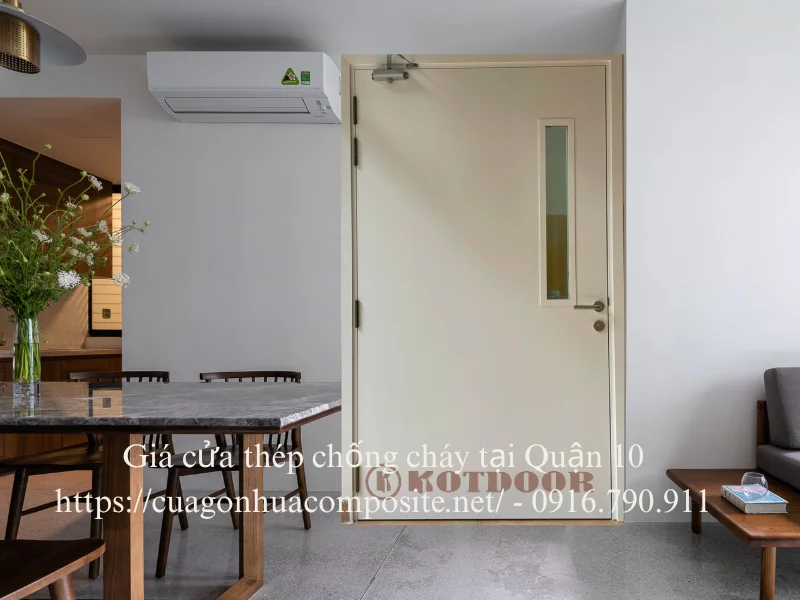 Giá cửa thép chống cháy tại Quận 10